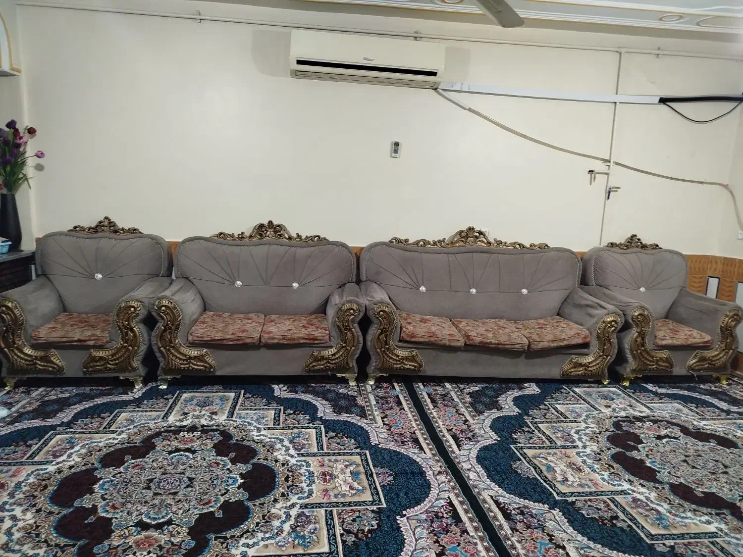 مبل سلطنتی باقیمت مناسب|مبلمان خانگی و میز عسلی|باغ ملک, |دیوار