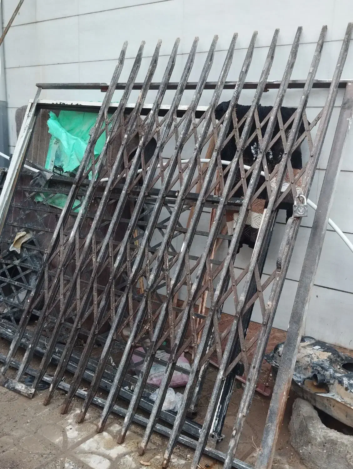 درب کرکره ای|مصالح و تجهیزات ساختمان|تربت جام, شهرک معلم|دیوار