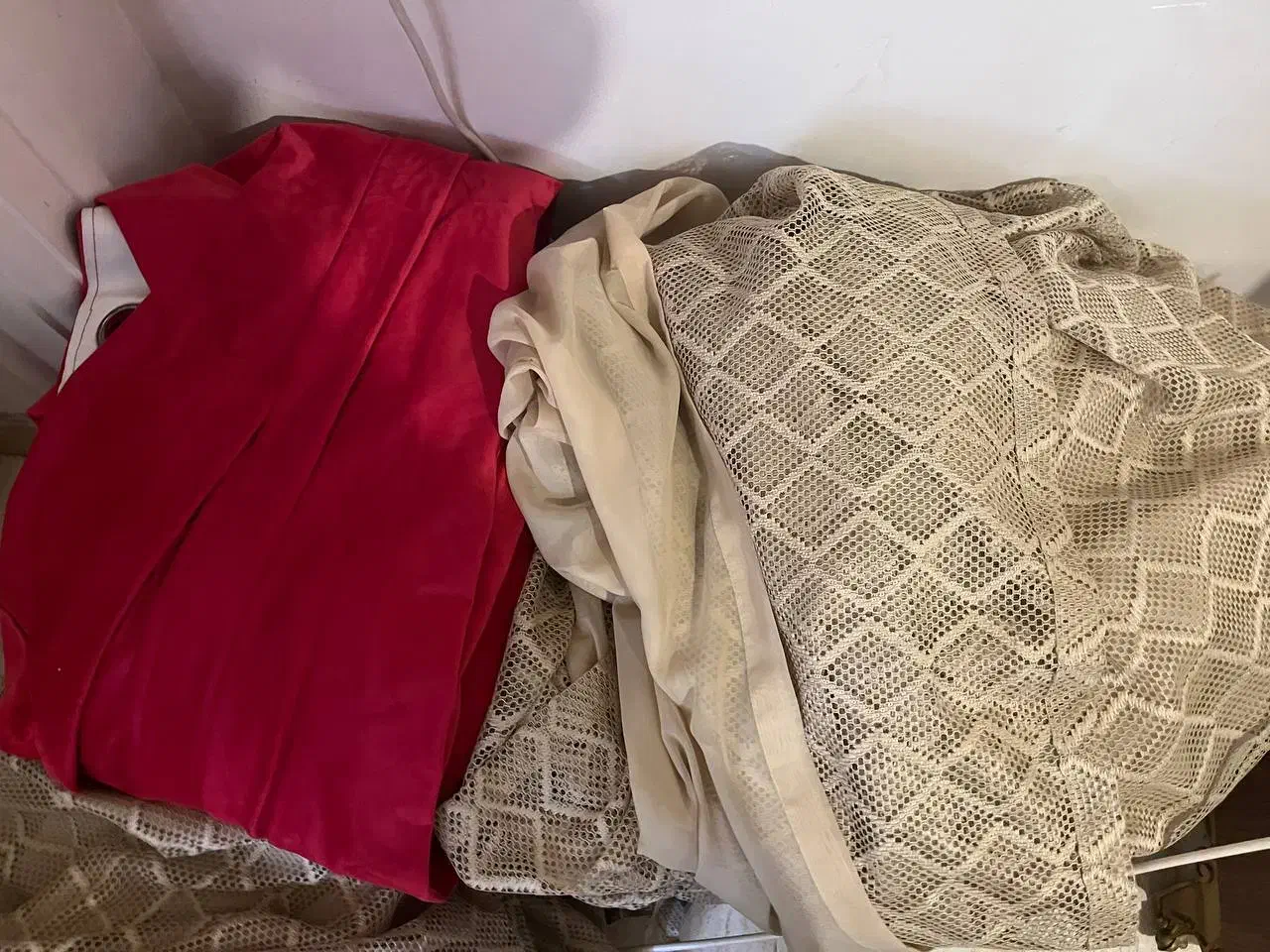 پرده  و  کوسن و بالشت مبل|پرده، رانر، رومیزی|رشت, پاستوریزه|دیوار