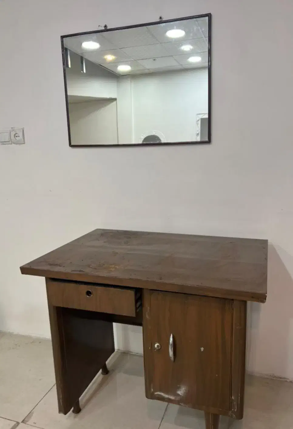 آینه و میز کنسول|بوفه، ویترین، کنسول|دزفول, |دیوار