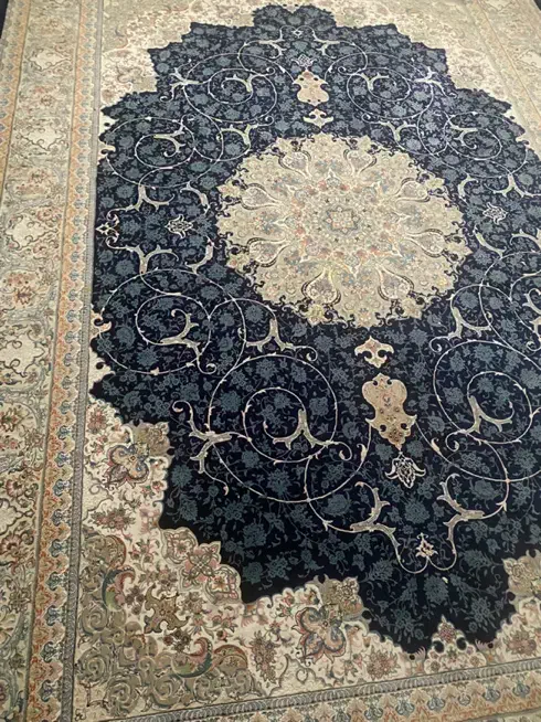 فرش در حد نو|فرش|بندرلنگه, |دیوار