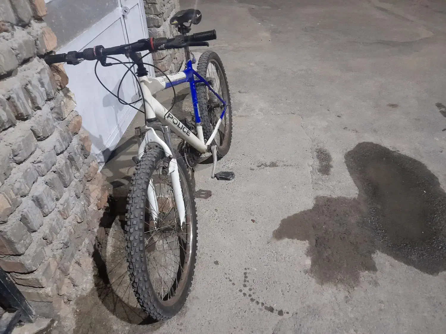 دوچرخه ۲۶|دوچرخه، اسکیت، اسکوتر|هشتگرد, هشتگرد قدیم|دیوار