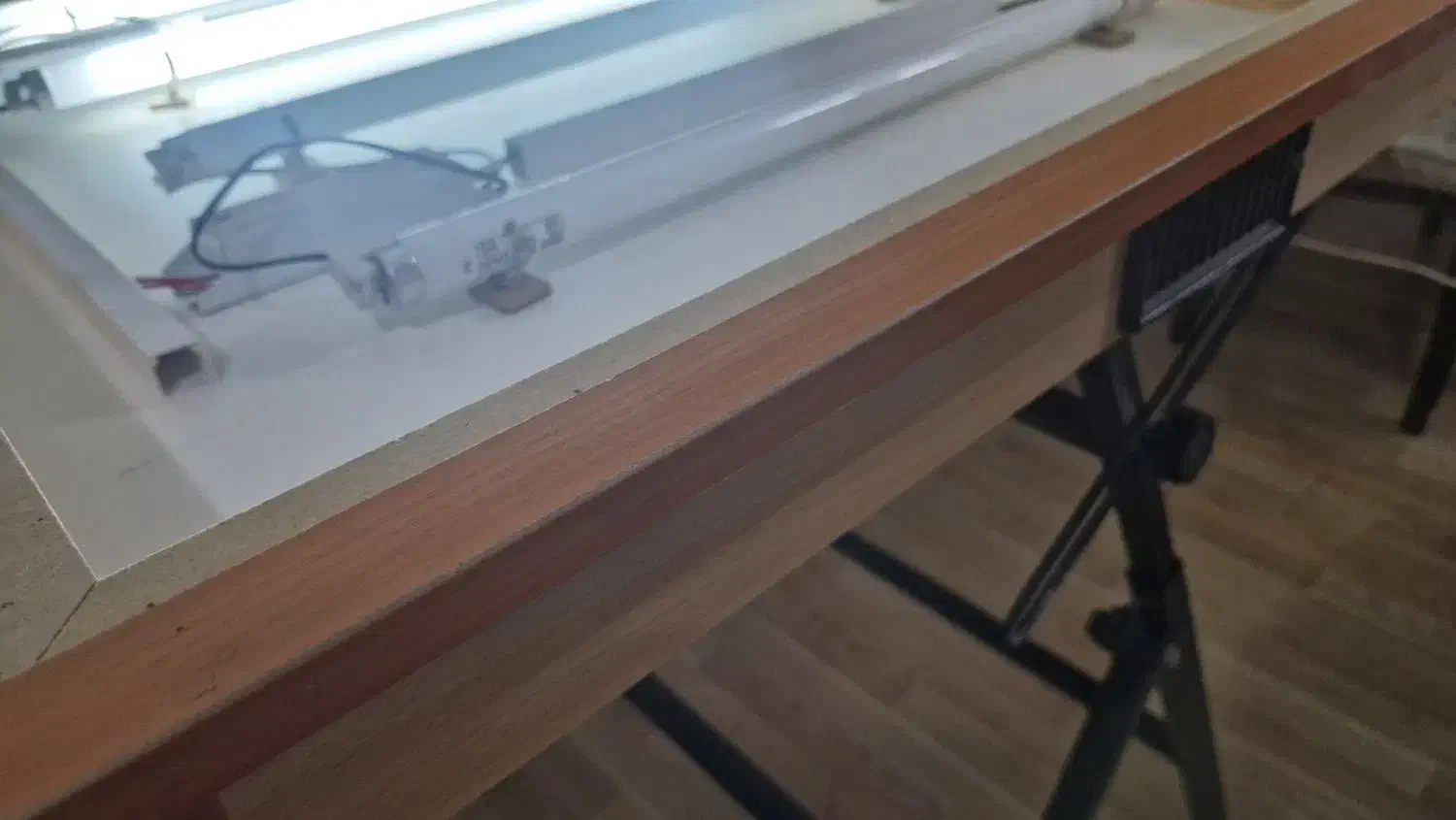 میز نور ۱۰۰*۸۰|میز تحریر و کامپیوتر|تهران, سوهانک|دیوار