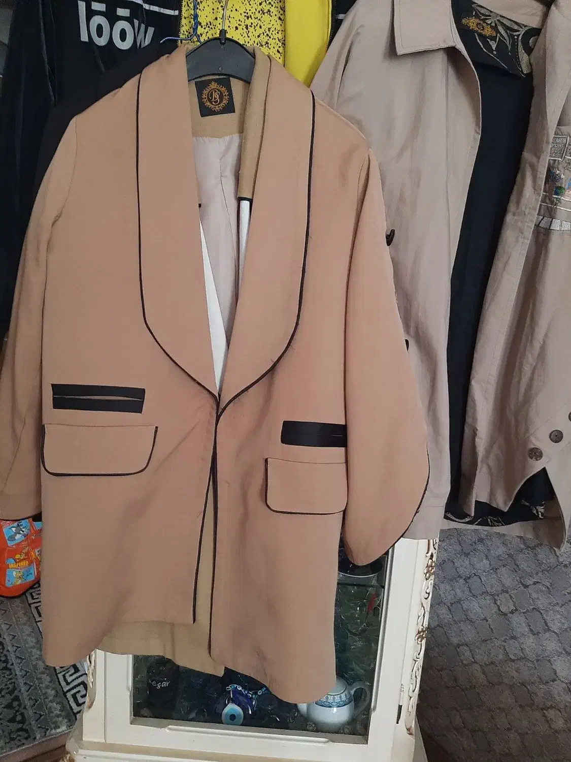 مانتو کت ضخیم فقط ۱۰۰|لباس|اردبیل, |دیوار