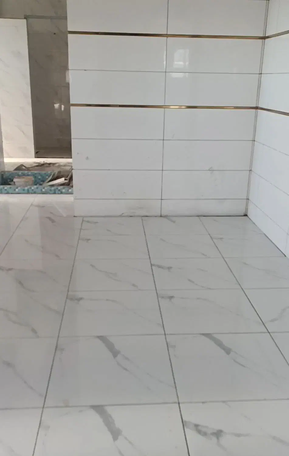 کاشی کاری کف و بدنه|خدمات پیشه و مهارت|سرپل ذهاب, |دیوار