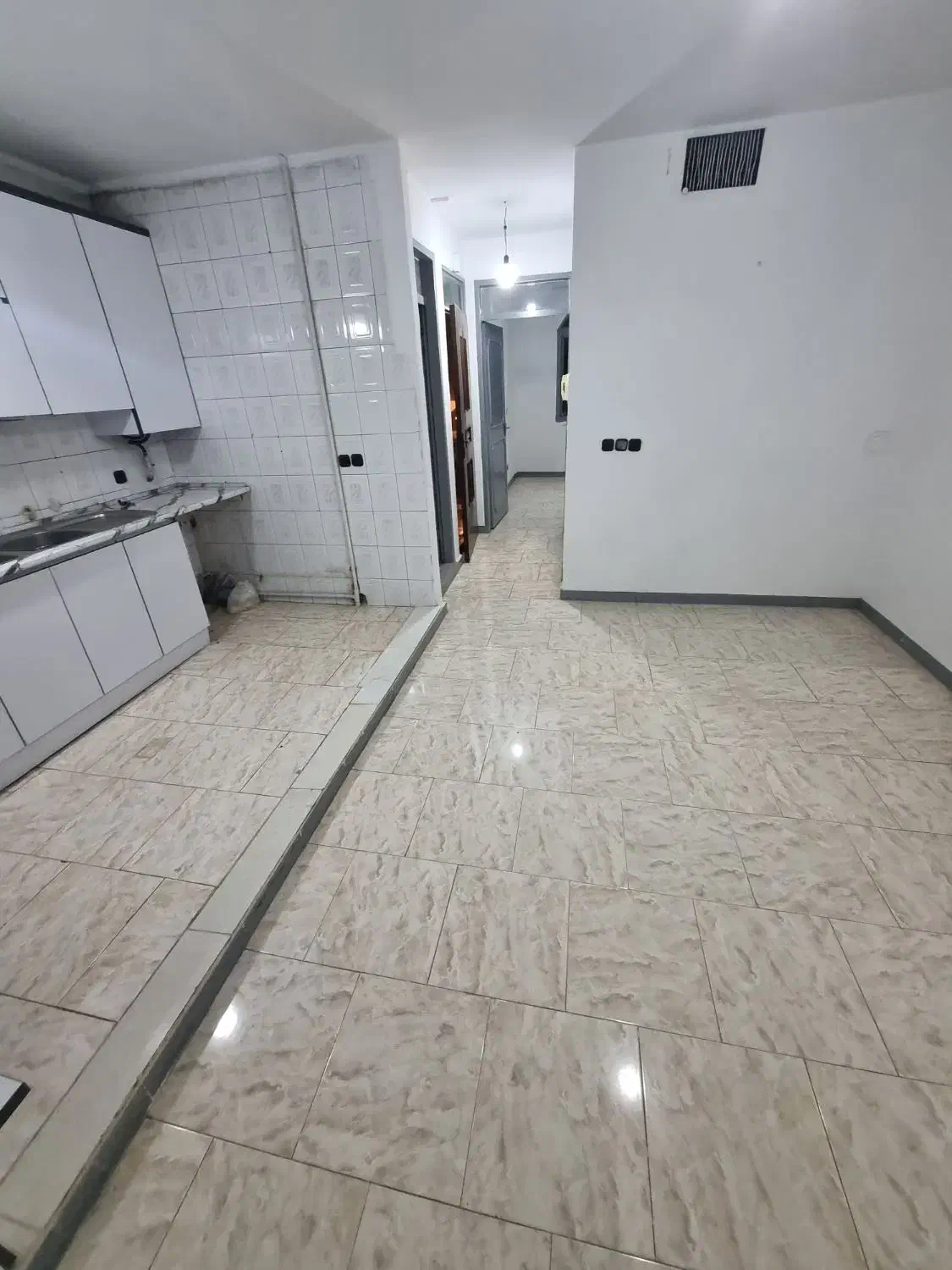 ۴۵متری ۱خوابه تک واحدی فول بازسازی مرتضوی