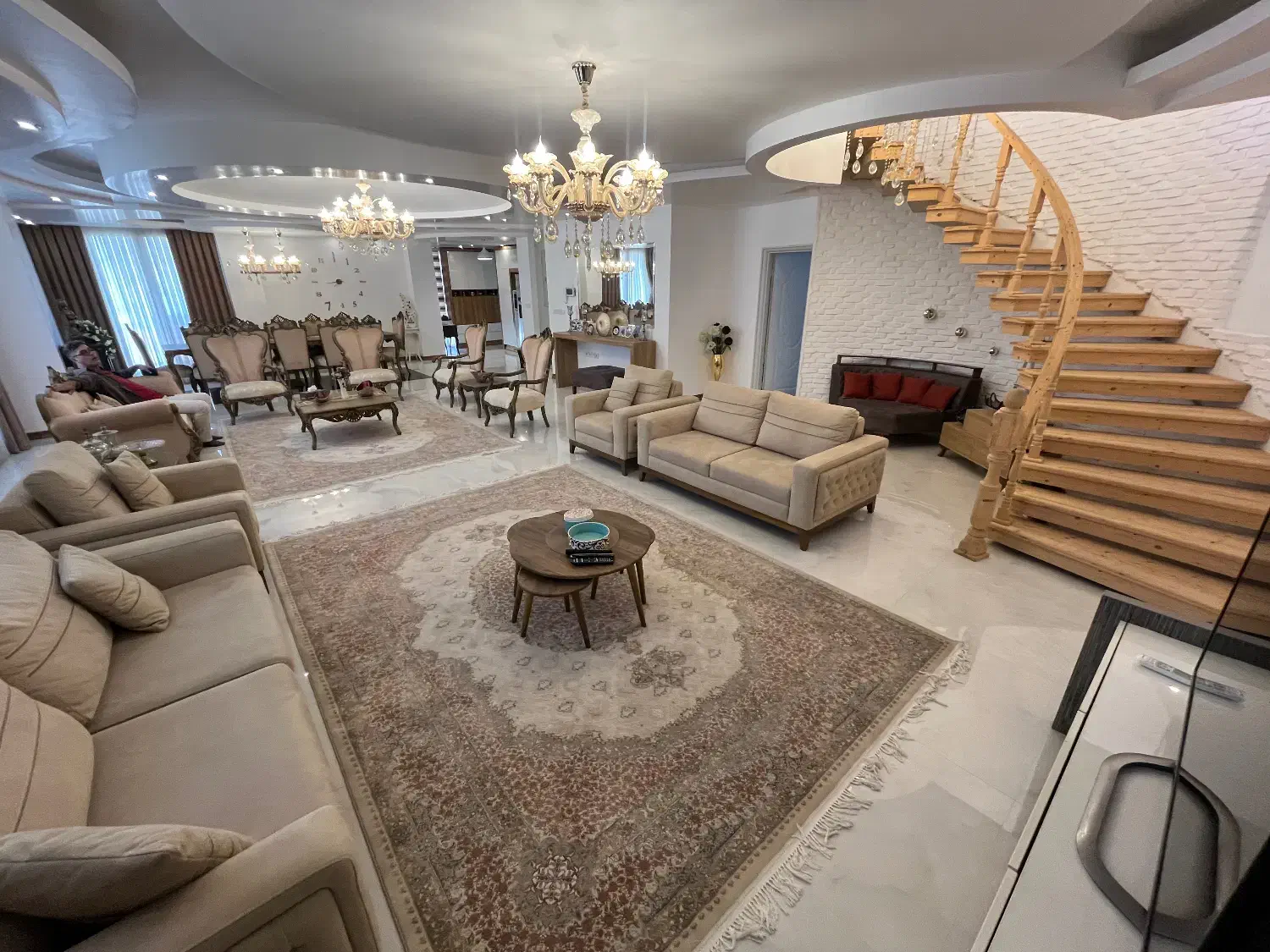 پنت هاوس تریبلکس / تاپ لوکیشن منطقه ۱|فروش آپارتمان|ساری, |دیوار