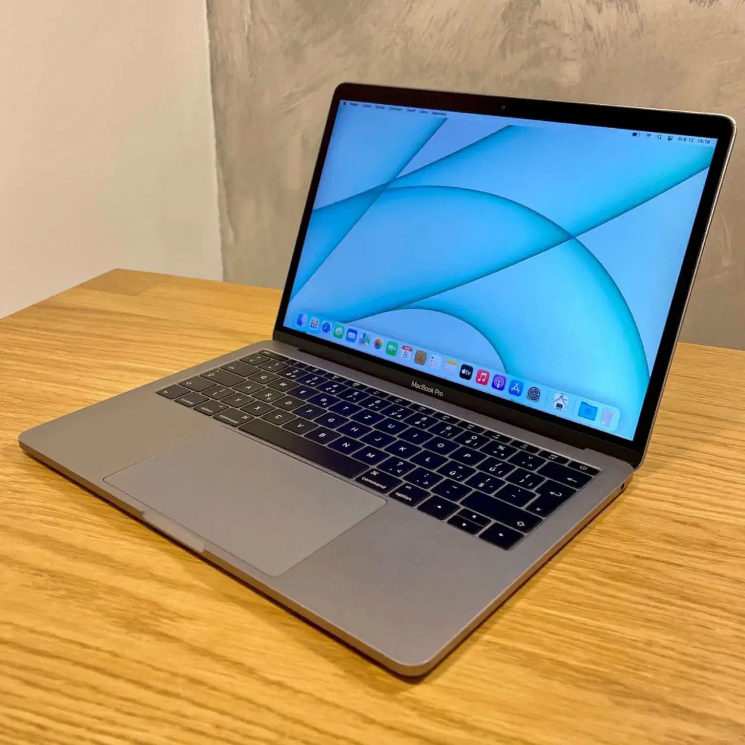 macbook pro A1989|رایانه همراه|قشم, |دیوار