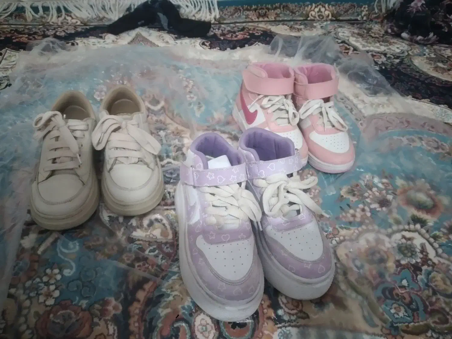 ۳عدد کفش در نو|کفش و لباس بچه|اهر, |دیوار