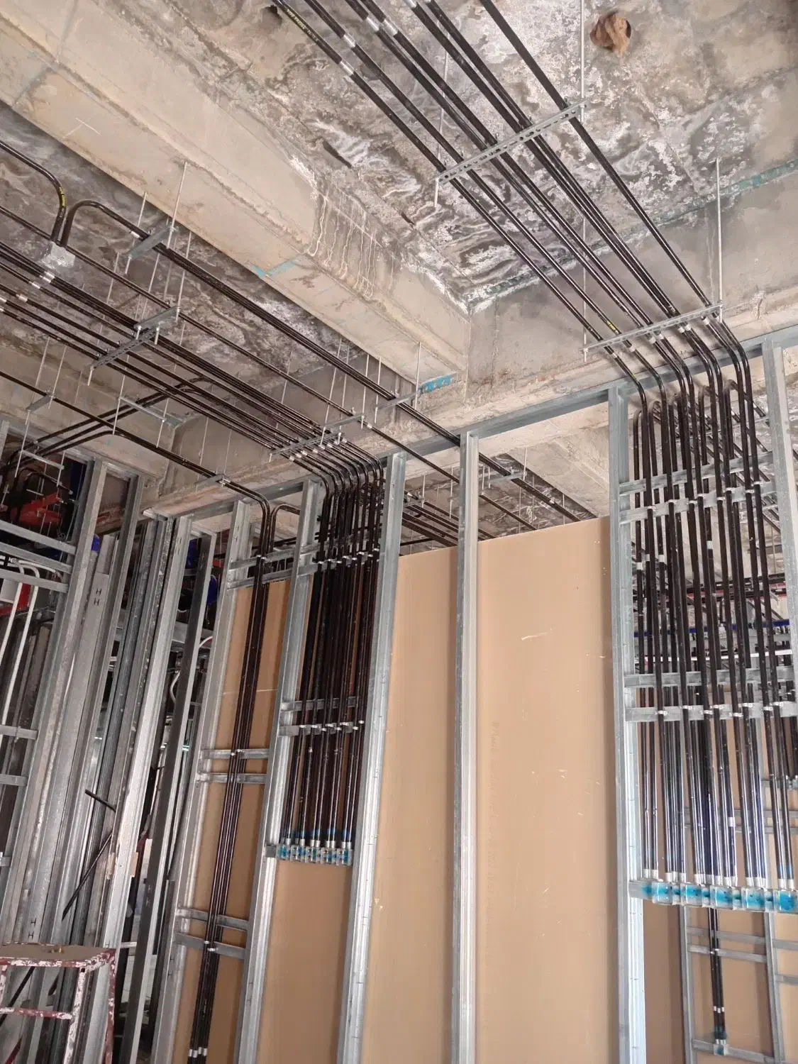 برقکارساختمان وصنعتی|استخدام صنعتی، فنی، مهندسی|خرم‌آباد, |دیوار