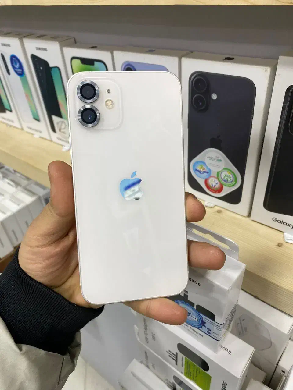 آیفون ۱۲ نرمال 256 گیگ|موبایل|قم, زنبیل آباد|دیوار