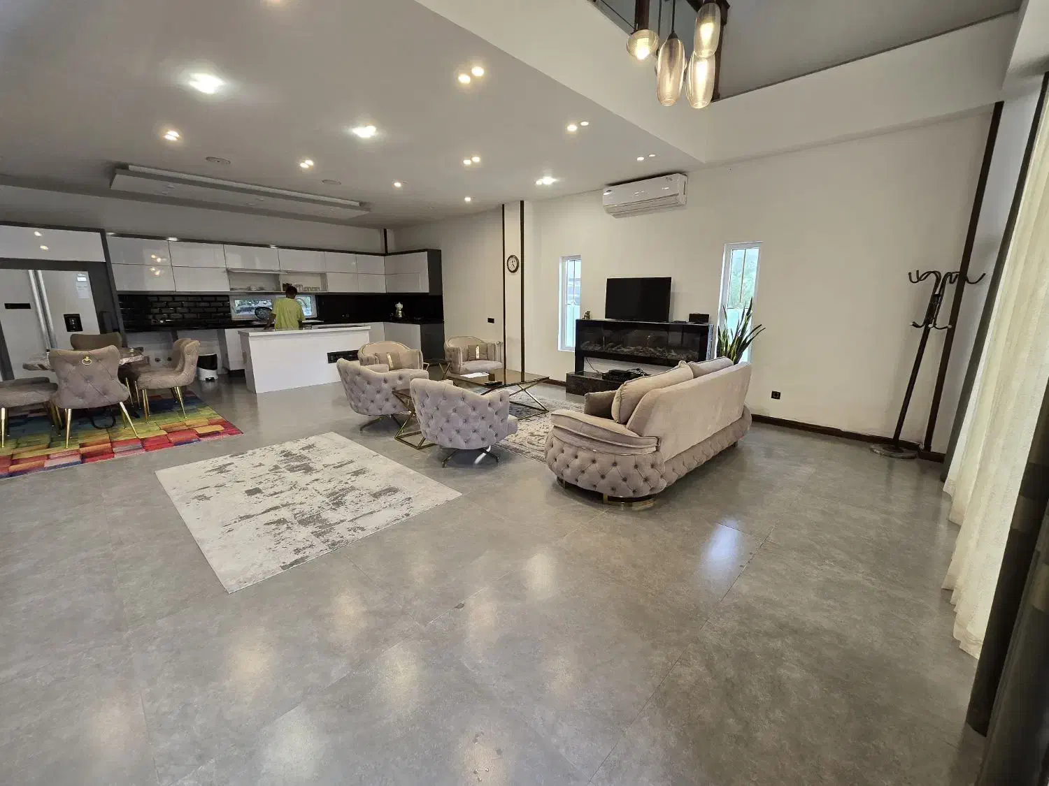 +ویلامدرن4خواب تریبلکس استخربیلیاردسیستم متل|اجارهٔ کوتاه‌مدت ویلا و باغ|سلمان‌شهر, |دیوار