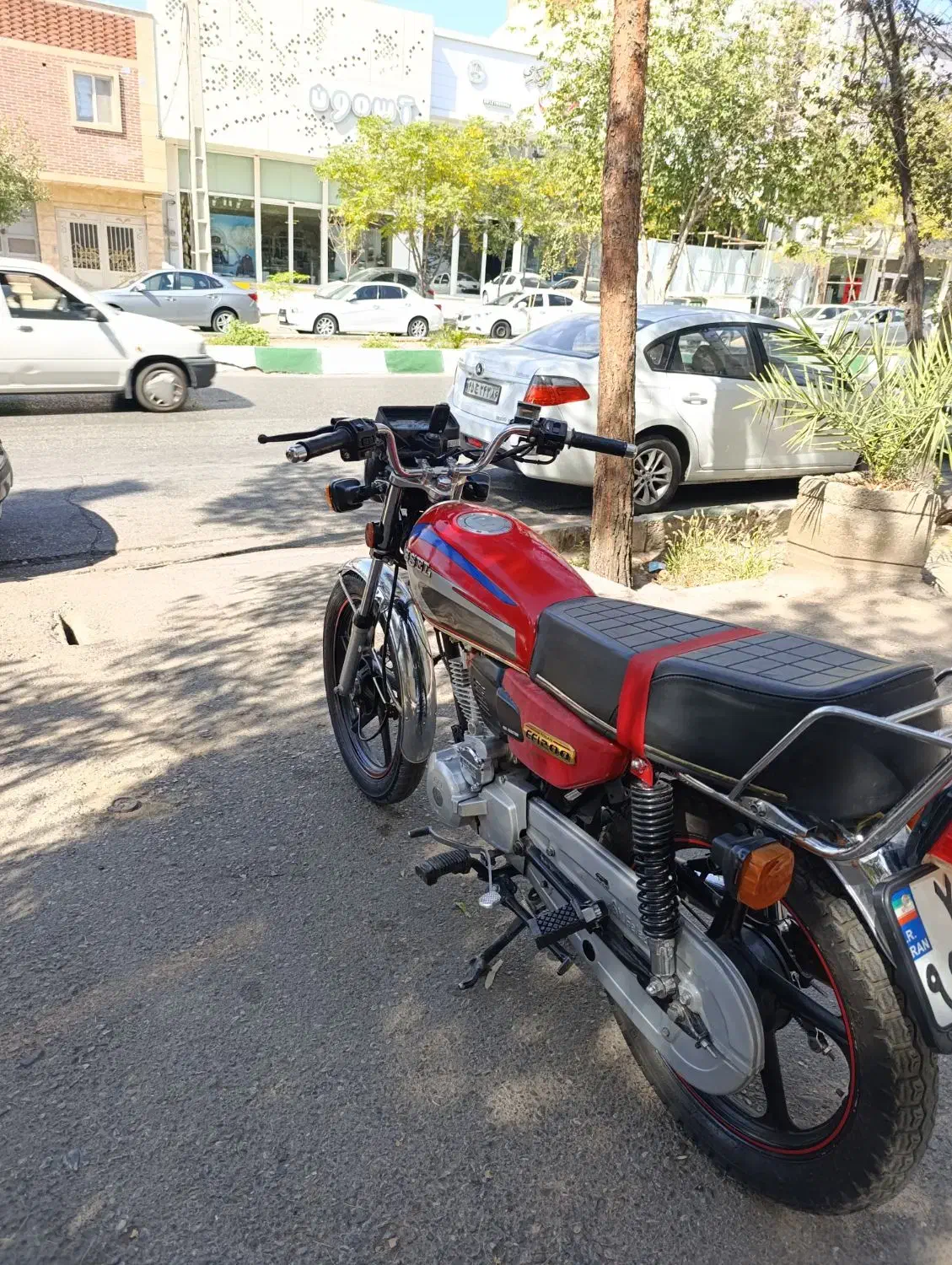 باسل ۲۰۰|موتورسیکلت|سمنان, |دیوار