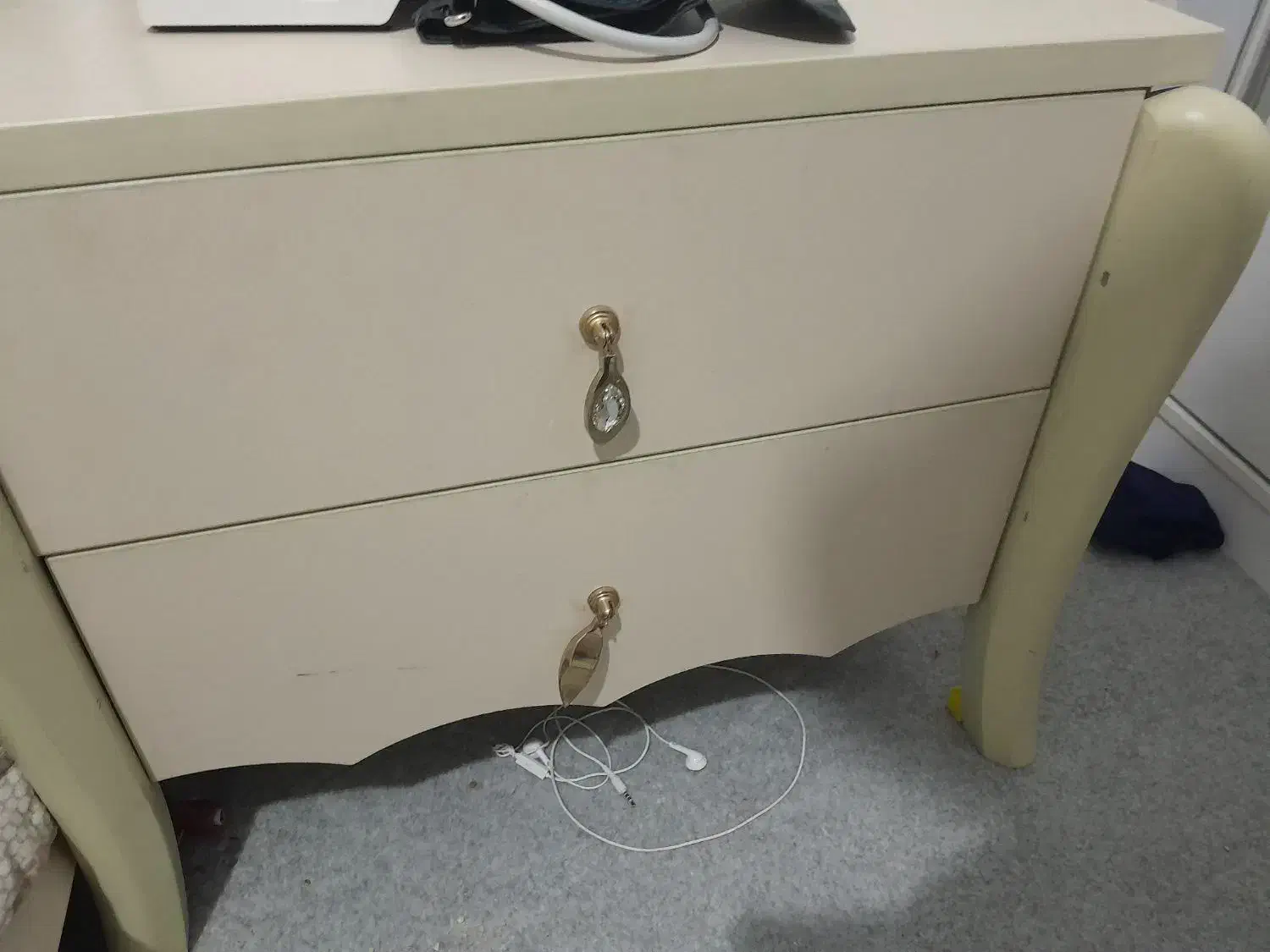 میز ارایش|جاکفشی، کمد، دراور|شاهین‌شهر, فدک|دیوار