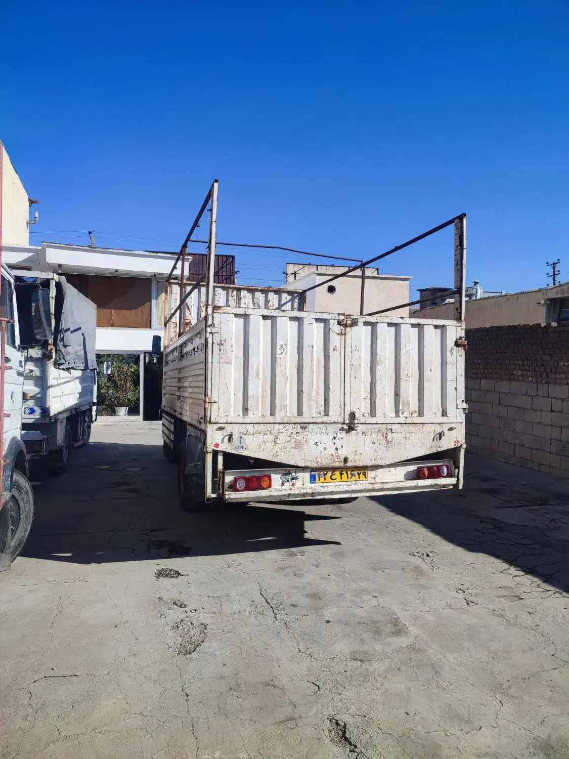 خاور 608 سالم|خودرو سنگین|کرمانشاه, |دیوار