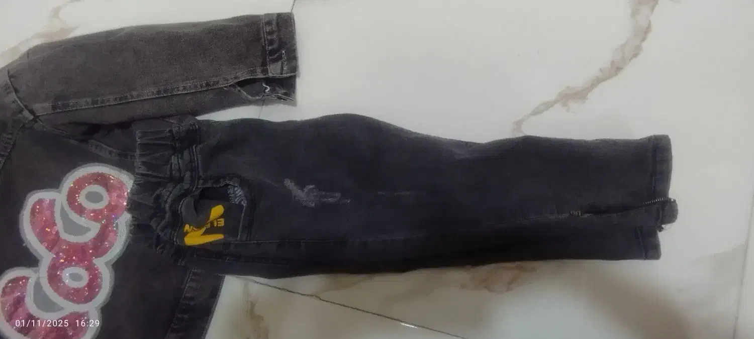 یک دست لباس کاملا نو|لباس|شیراز, فرگاز|دیوار