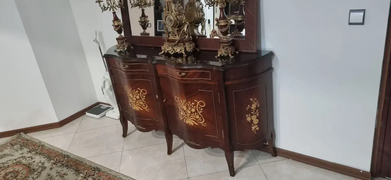 اینه و کنسول و لاله|مبلمان خانگی و میز عسلی|مشهد, رضاشهر|دیوار