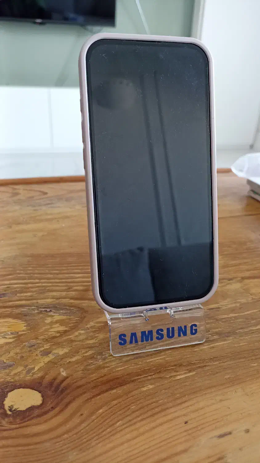 جا موبایلی و پایه نگهدارنده گوشی|لوازم جانبی موبایل و تبلت|کیش, |دیوار