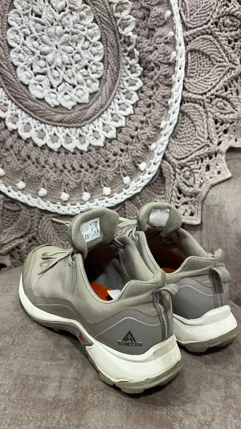 کفش هومتو|کیف، کفش، کمربند|اراک, |دیوار