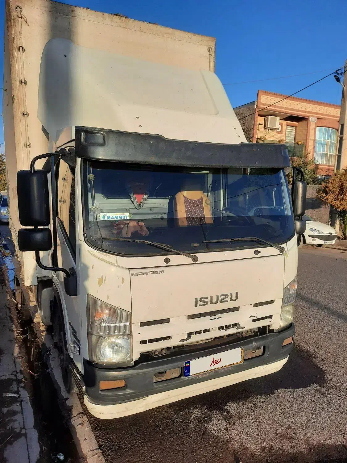 تی ۷۰۰|خودرو سنگین|سیرجان, |دیوار