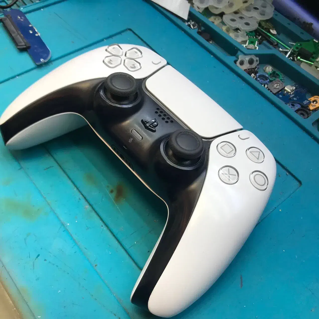 دسته ps5|کنسول، بازی ویدئویی و آنلاین|مشهد, گوهرشاد|دیوار