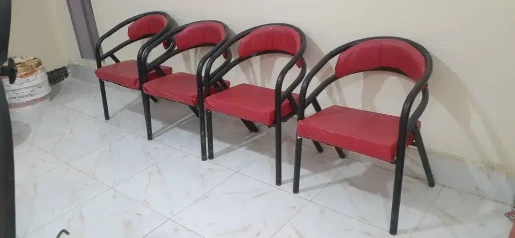 تجهیزات آرایشگاه|آرایشگاه و سالنهای زیبایی|سنقر, |دیوار