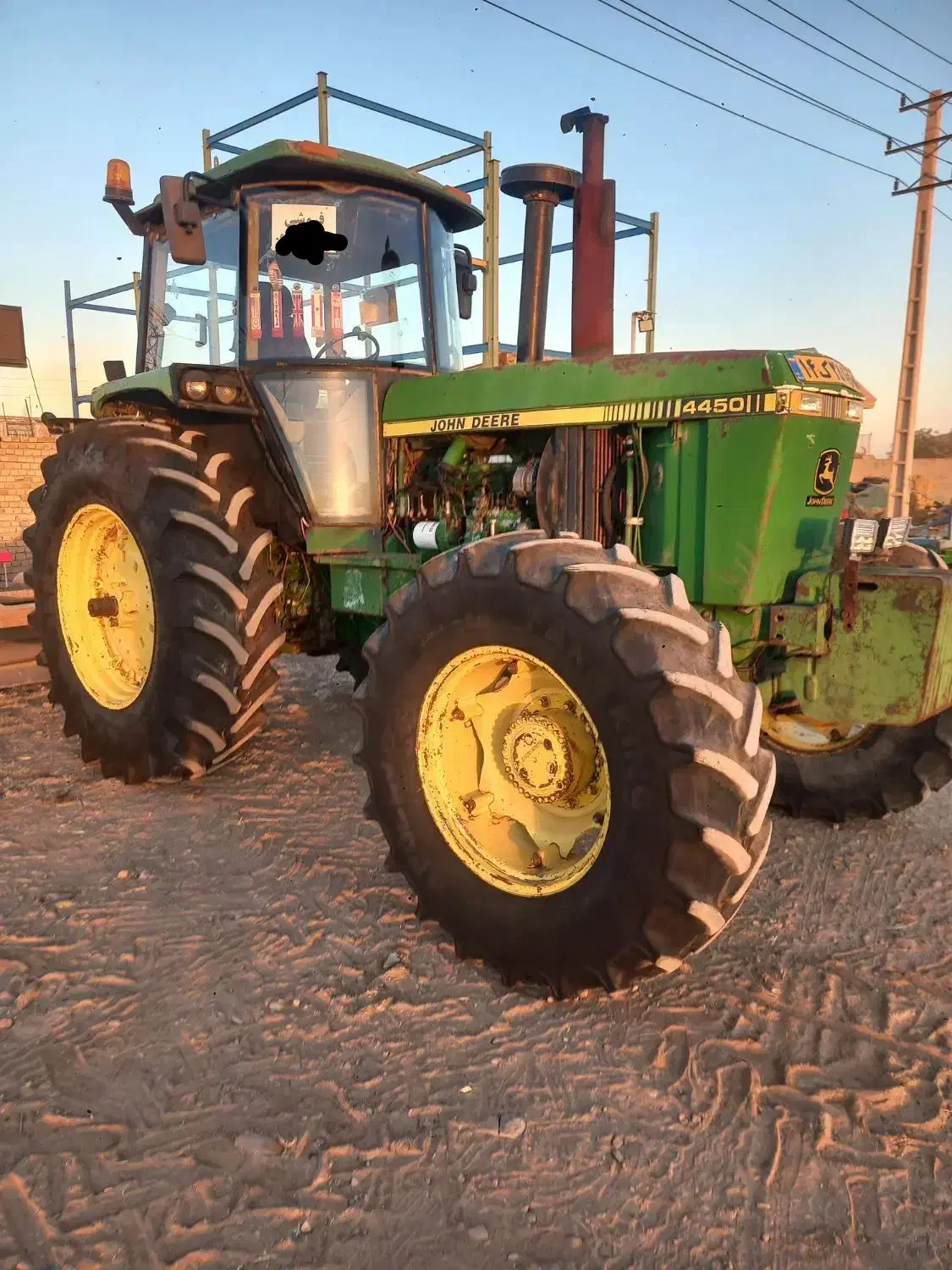 تراکتور جاندیر  رومانی فرگوسن|خودرو سنگین|الوند, |دیوار