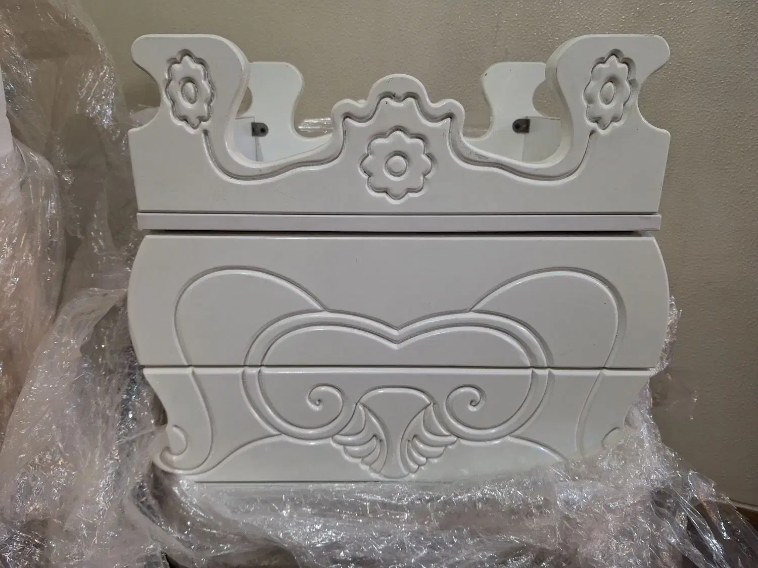 تخت خواب دونفره|تخت و سرویس خواب|شاهینشهر, شهرک هشت بهشت|دیوار