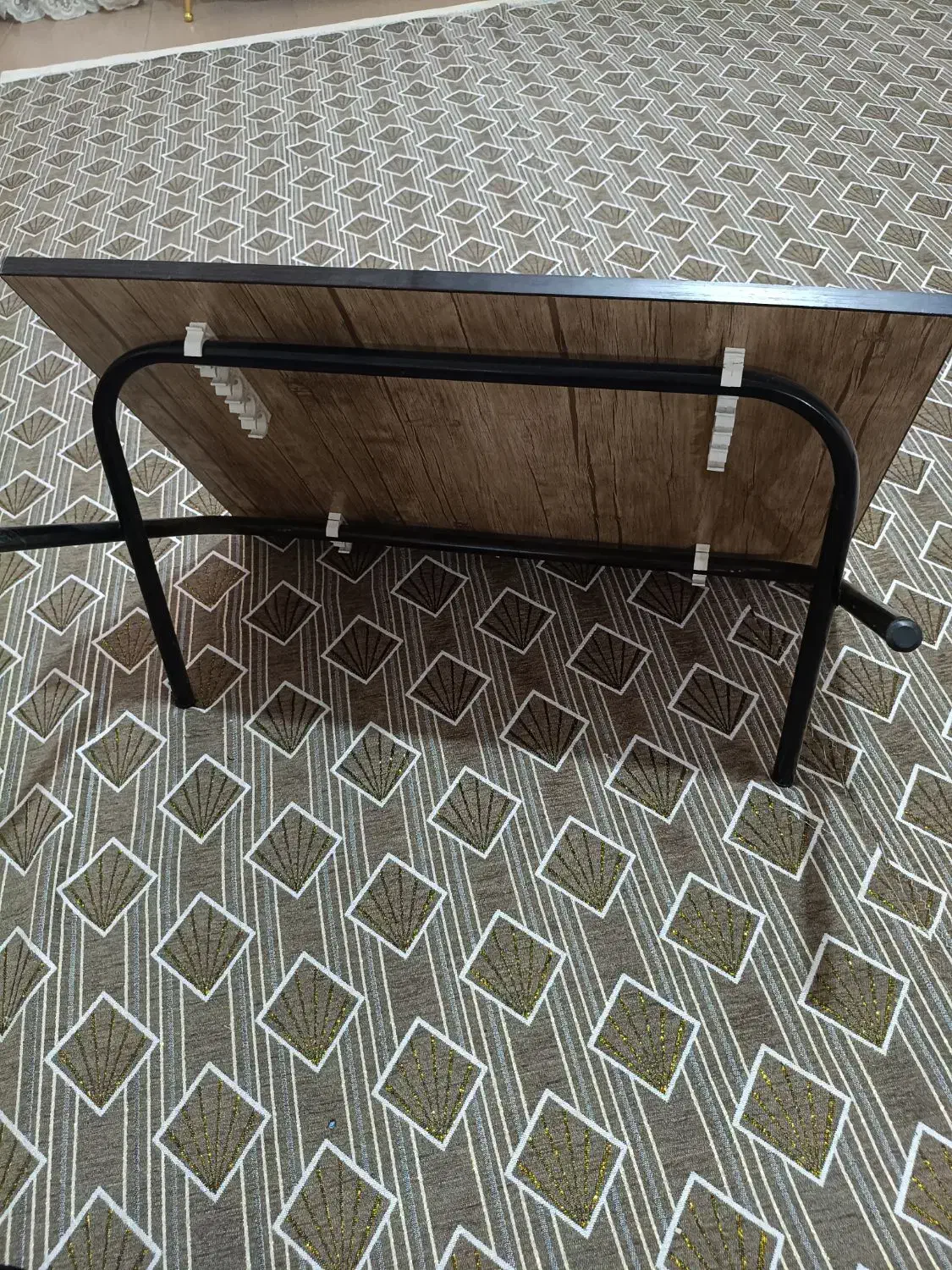 میز تحریر مدرن تاشو تمیز|میز تحریر و کامپیوتر|قم, شاه ابراهیم|دیوار