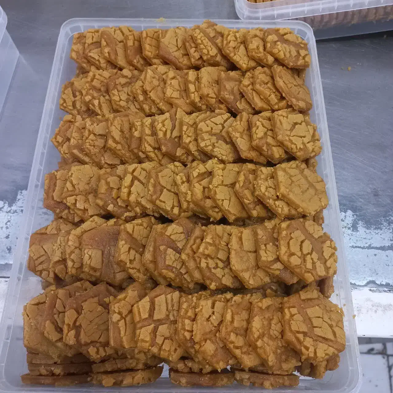 سوهان عمده|عمده‌فروشی|قم, باغ شریفی|دیوار