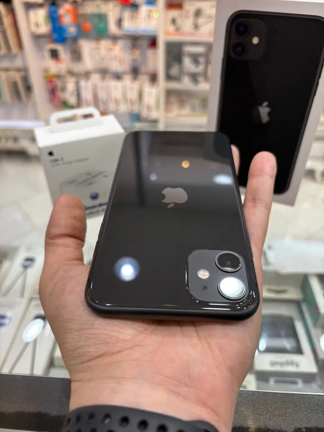 ایفون ۱۱نرمال در حد نو واقعی|موبایل|کرج, گوهردشت|دیوار