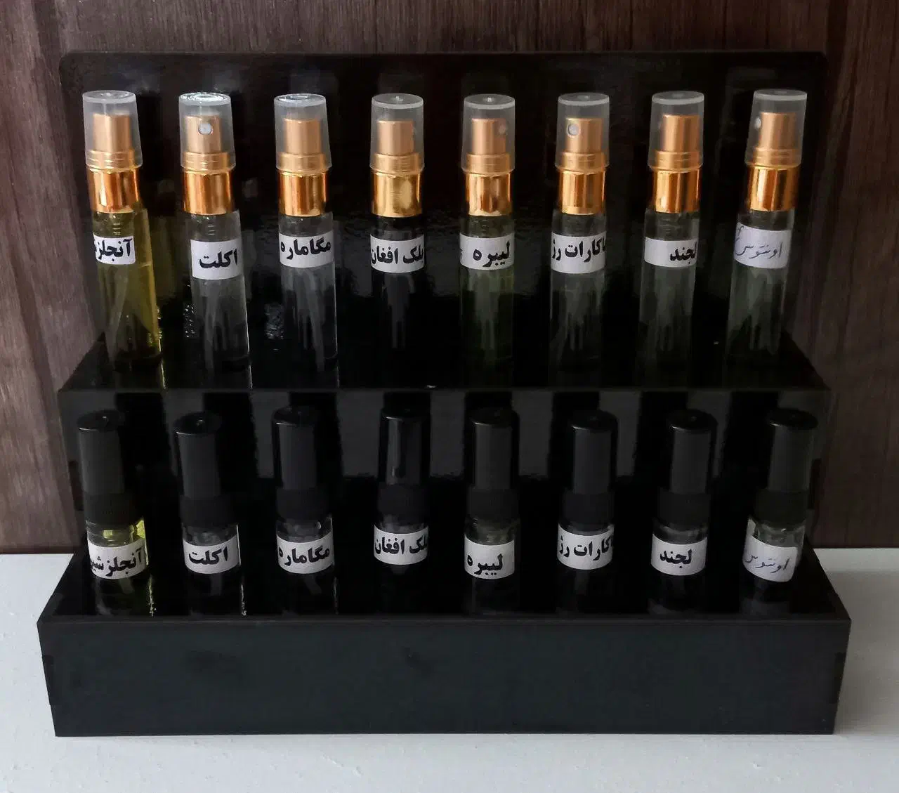 فروش عطر زیر قیمت عمده بصورت کلی و جزئی|آرایشی، بهداشتی، درمانی|داراب, |دیوار