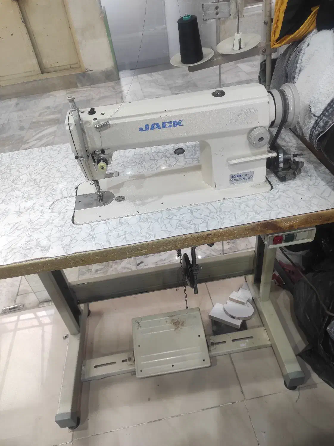 چرخ خیاطی|چرخ خیاطی و ریسندگی|فلاورجان, |دیوار