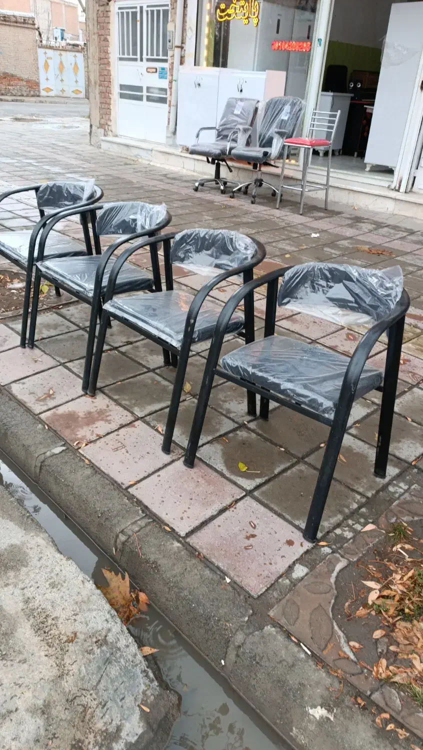 صندلی انتظار|صندلی و نیمکت|نقده, |دیوار