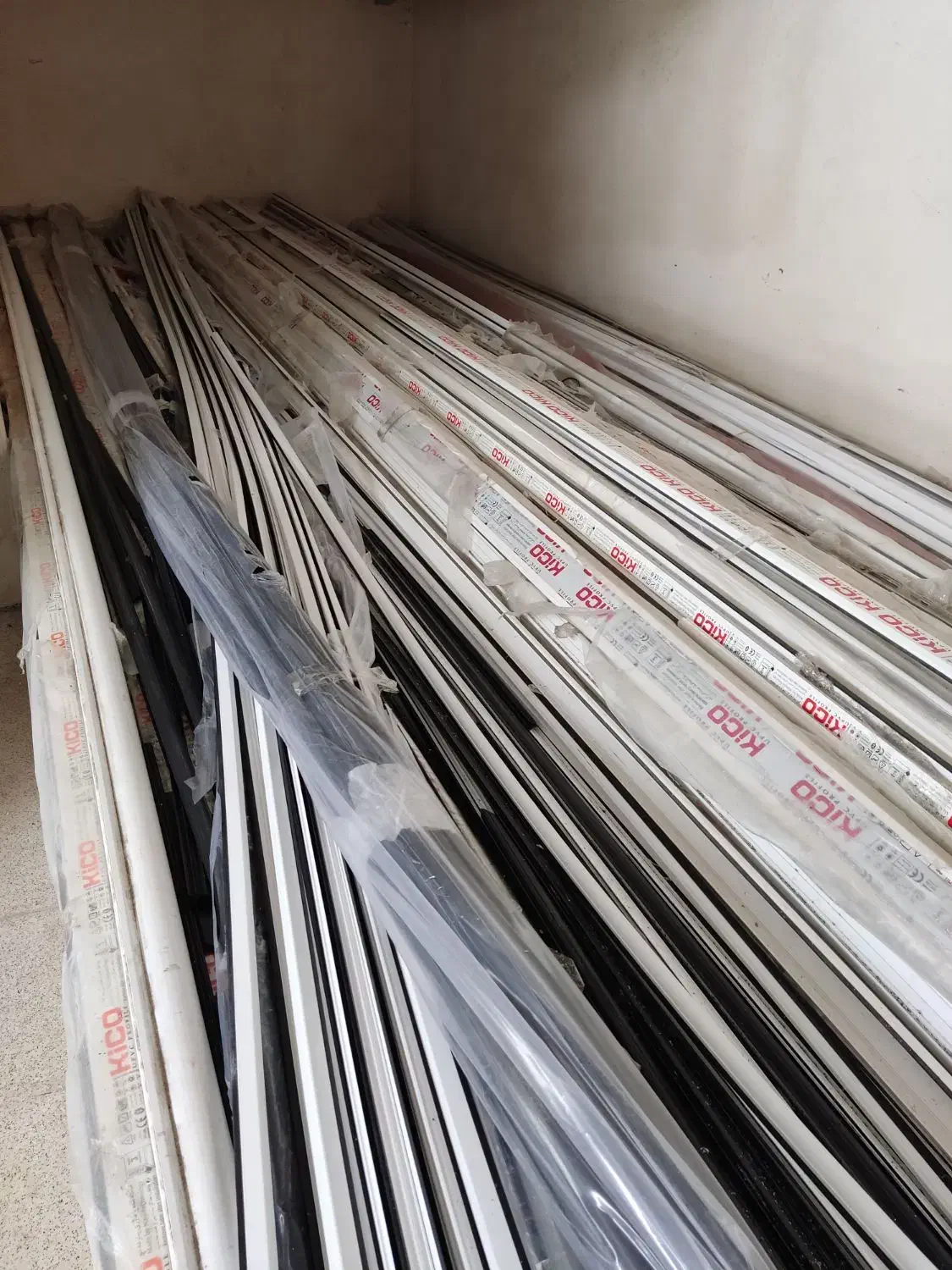 کارگاه پنجره سازی upvc با شیشه دوجداره|مصالح و تجهیزات ساختمان|رشت, معلم|دیوار