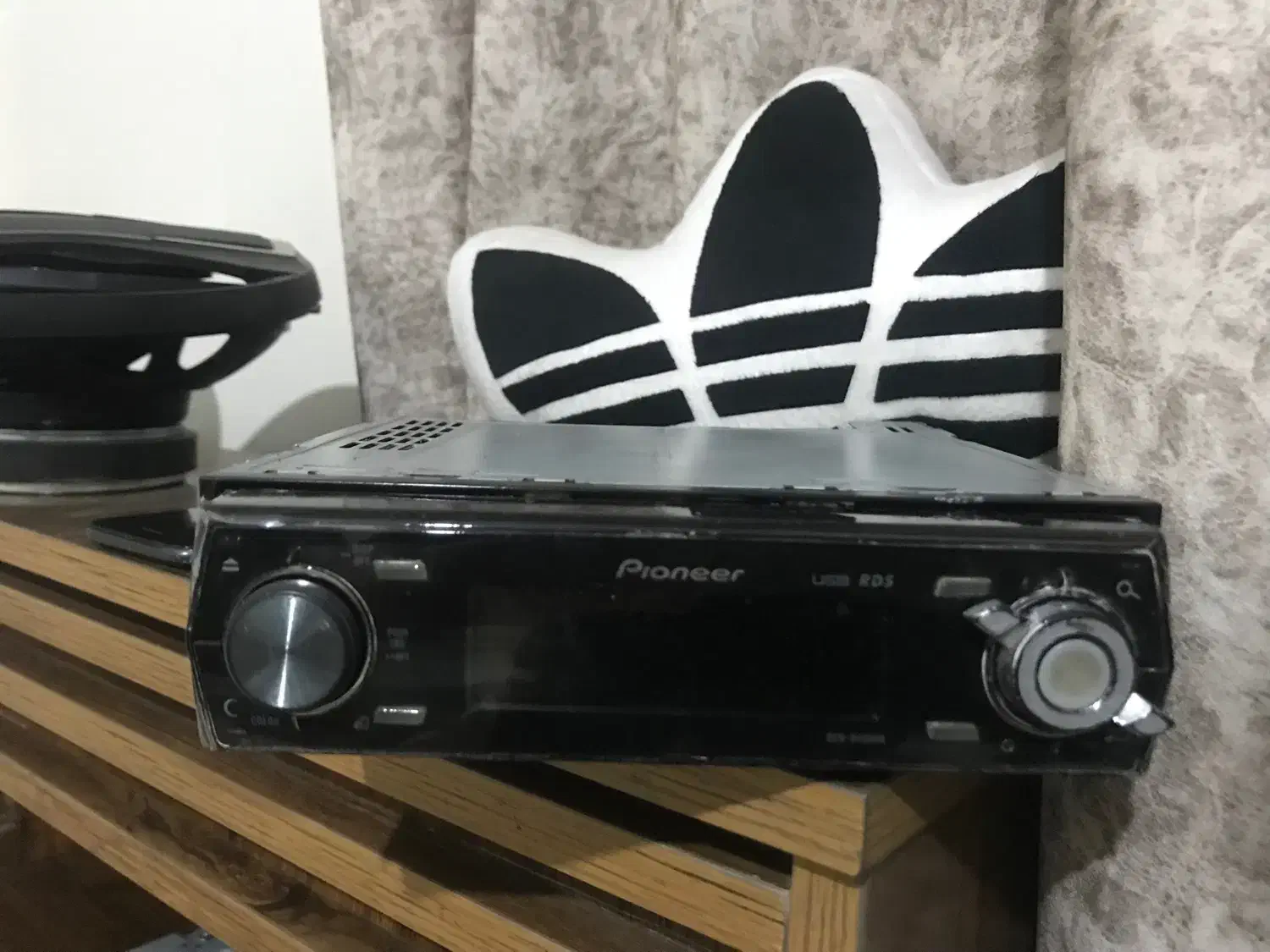 سیستم ماشین|قطعات یدکی و لوازم جانبی|ری, علایین|دیوار