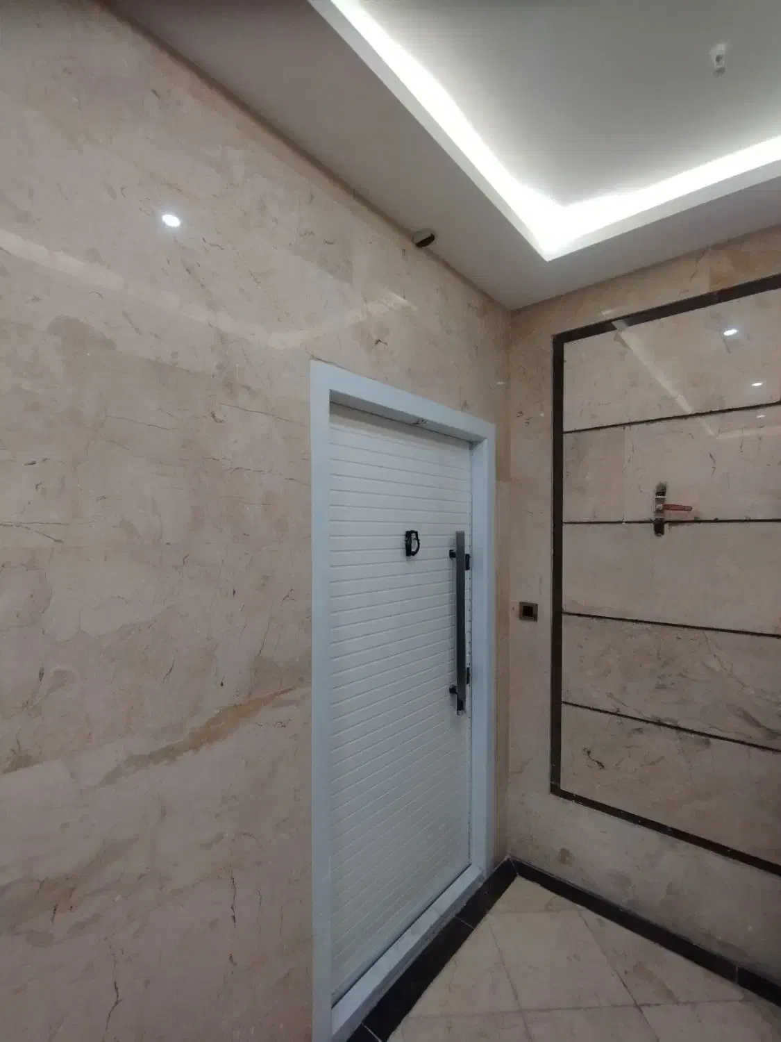 110 متر مجموعه آبی،لابی،سالن ورزشی رو به آفتاب|فروش آپارتمان|طرقبه, |دیوار