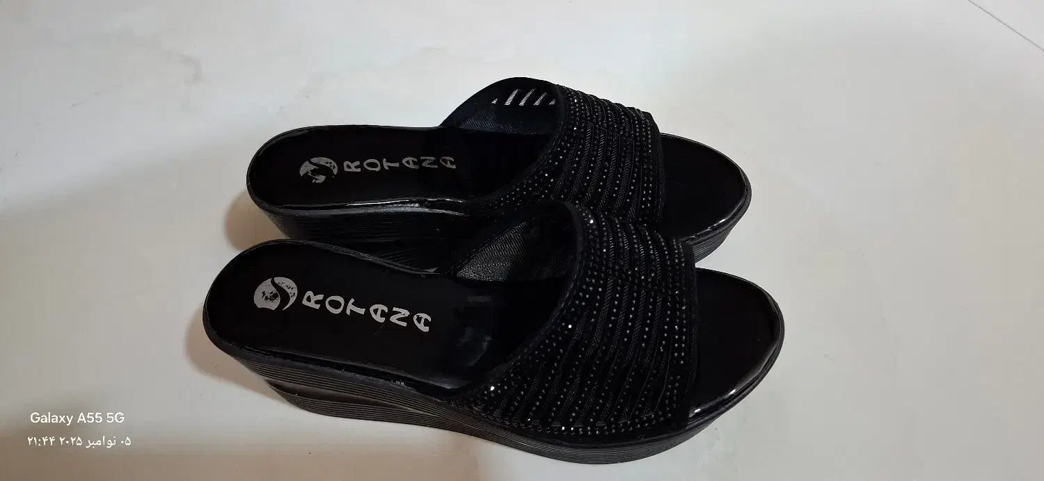 صندل مجلسی کاملا نو|کیف، کفش، کمربند|سیرجان, |دیوار