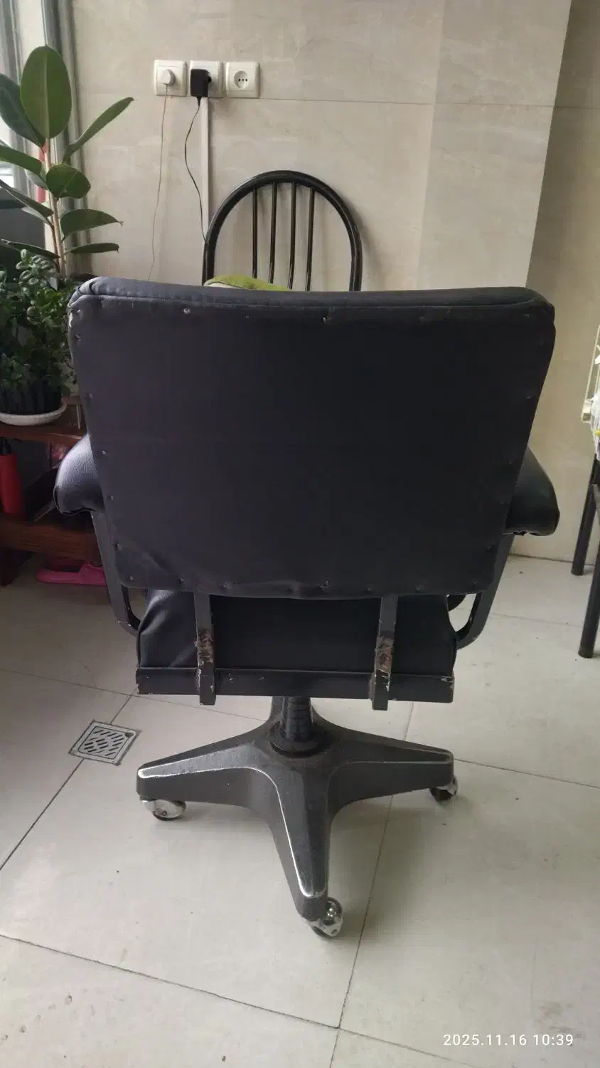 فروش صندلی تمام چدن|صندلی و نیمکت|تبریز, |دیوار