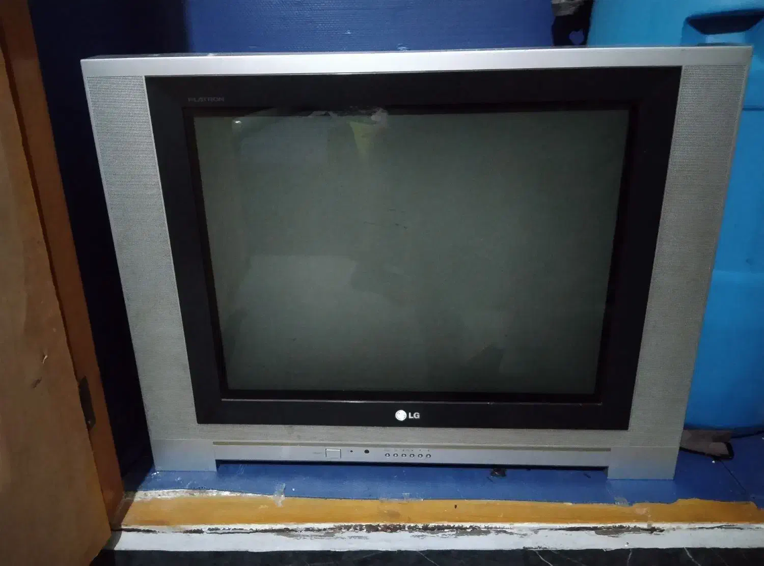 تلویزیون 29الجی|تلویزیون و پروژکتور|ساری, |دیوار