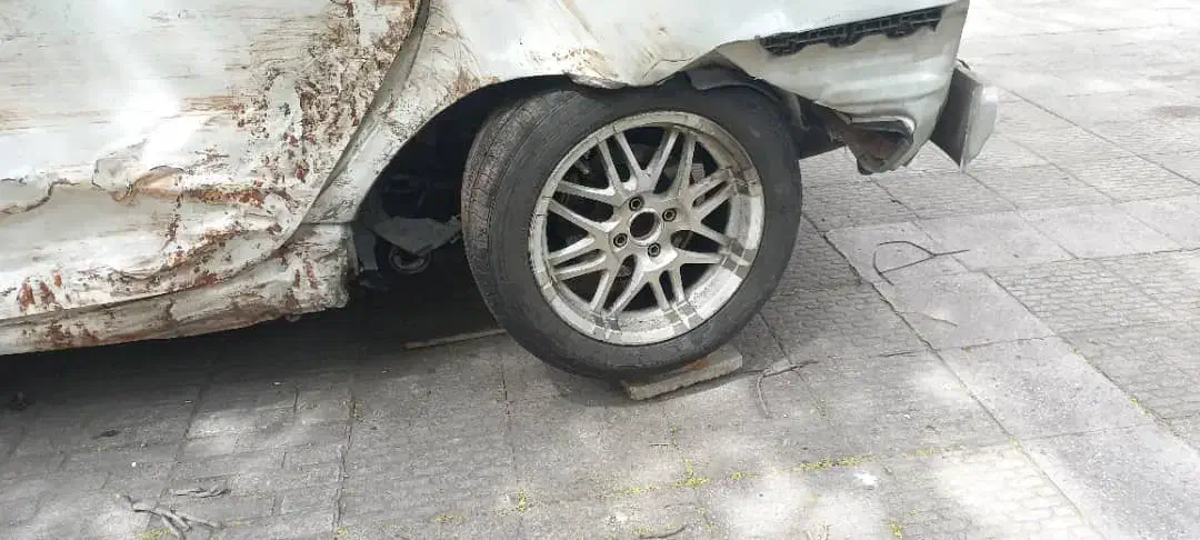 لیفان۶۲۰ مدل۱۶۰۰تصادفی|خودرو سواری و وانت|تهران, بهارستان|دیوار