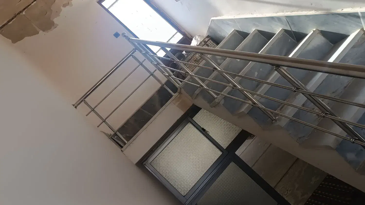 حفاظ پنجره اقساطی|مصالح و تجهیزات ساختمان|اصفهان, سنبلستان|دیوار