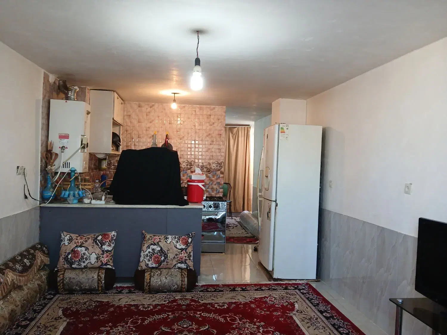 رهن واجاره سوییت نوساز ۴۵ متری یک خوابه حیاط دار|اجارهٔ خانه و ویلا|شیراز, شهرک گلها|دیوار