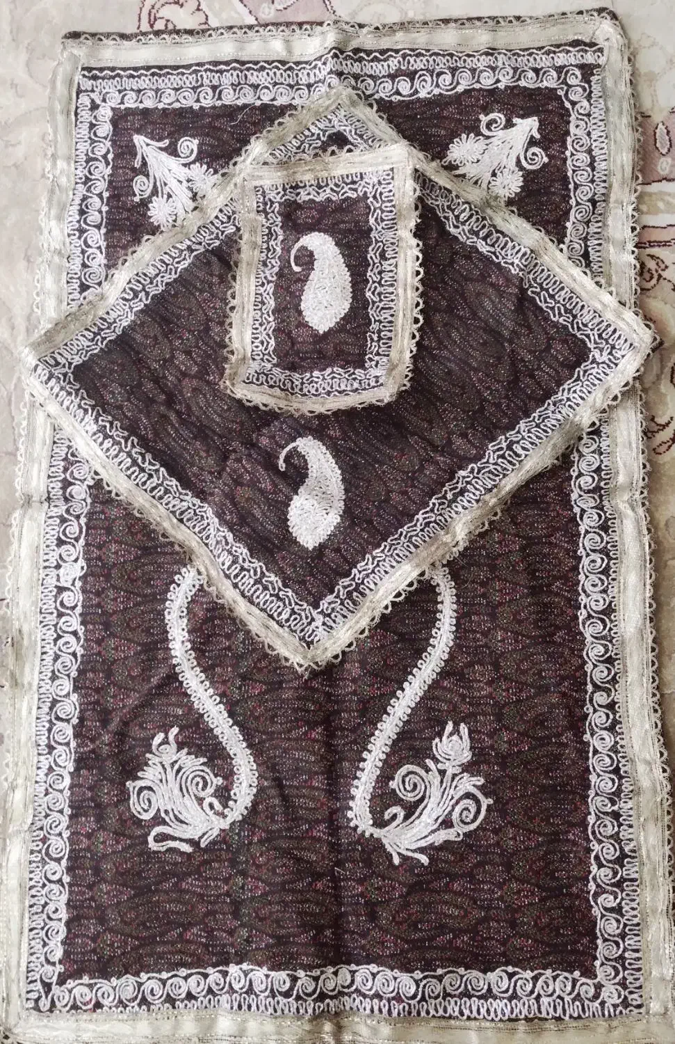 رومیزی ترمه قدیمی|پرده، رانر، رومیزی|شیراز, شاهجیان|دیوار