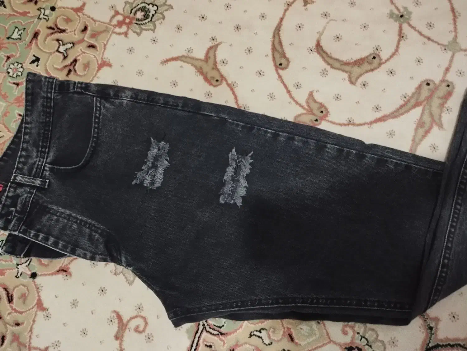 شلوار مردانه|لباس|نیشابور, فرح بخش|دیوار