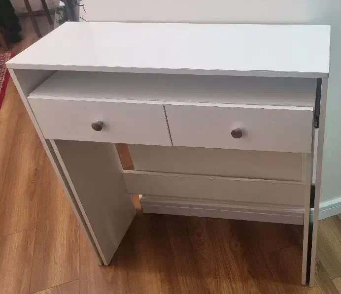 میز تحریر کشویی کم جا سفید رنگ|میز تحریر و کامپیوتر|تهران, شهرک دریا|دیوار