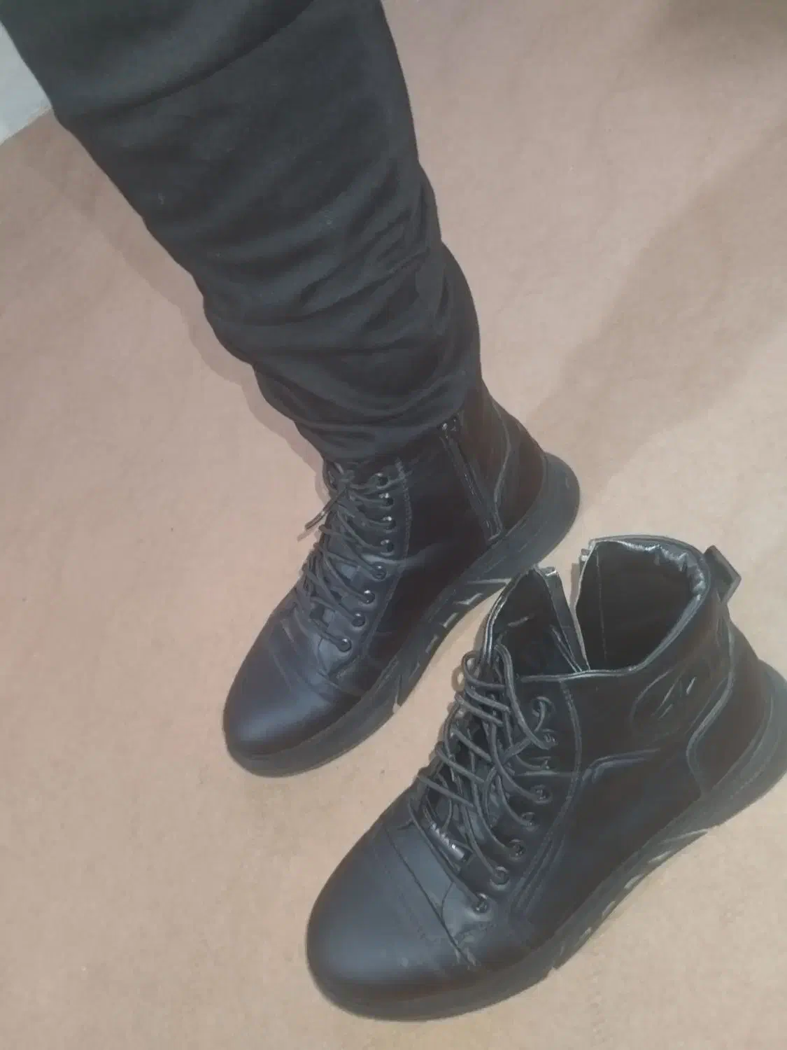 نیم بوت چرم پا نخورده حراج|کیف، کفش، کمربند|مسجد سلیمان, |دیوار