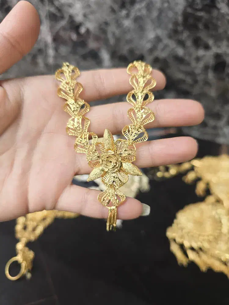 گردنبند نقره ابکاری طلا|جواهرات|زاهدان, |دیوار