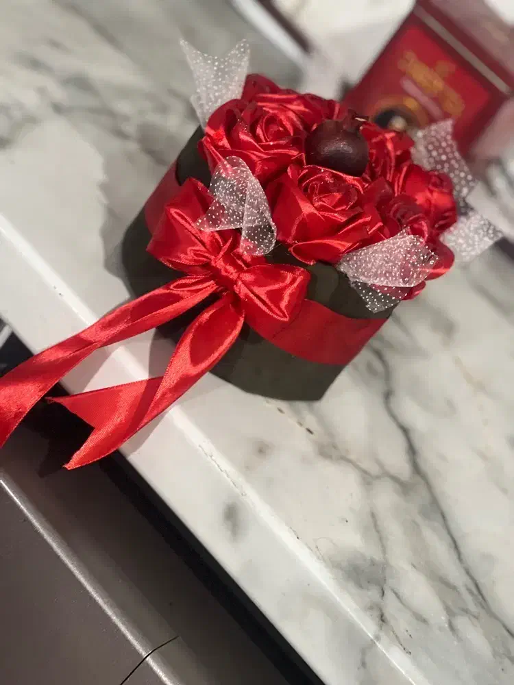 گل شب یلدا|گل مصنوعی|اهر, |دیوار