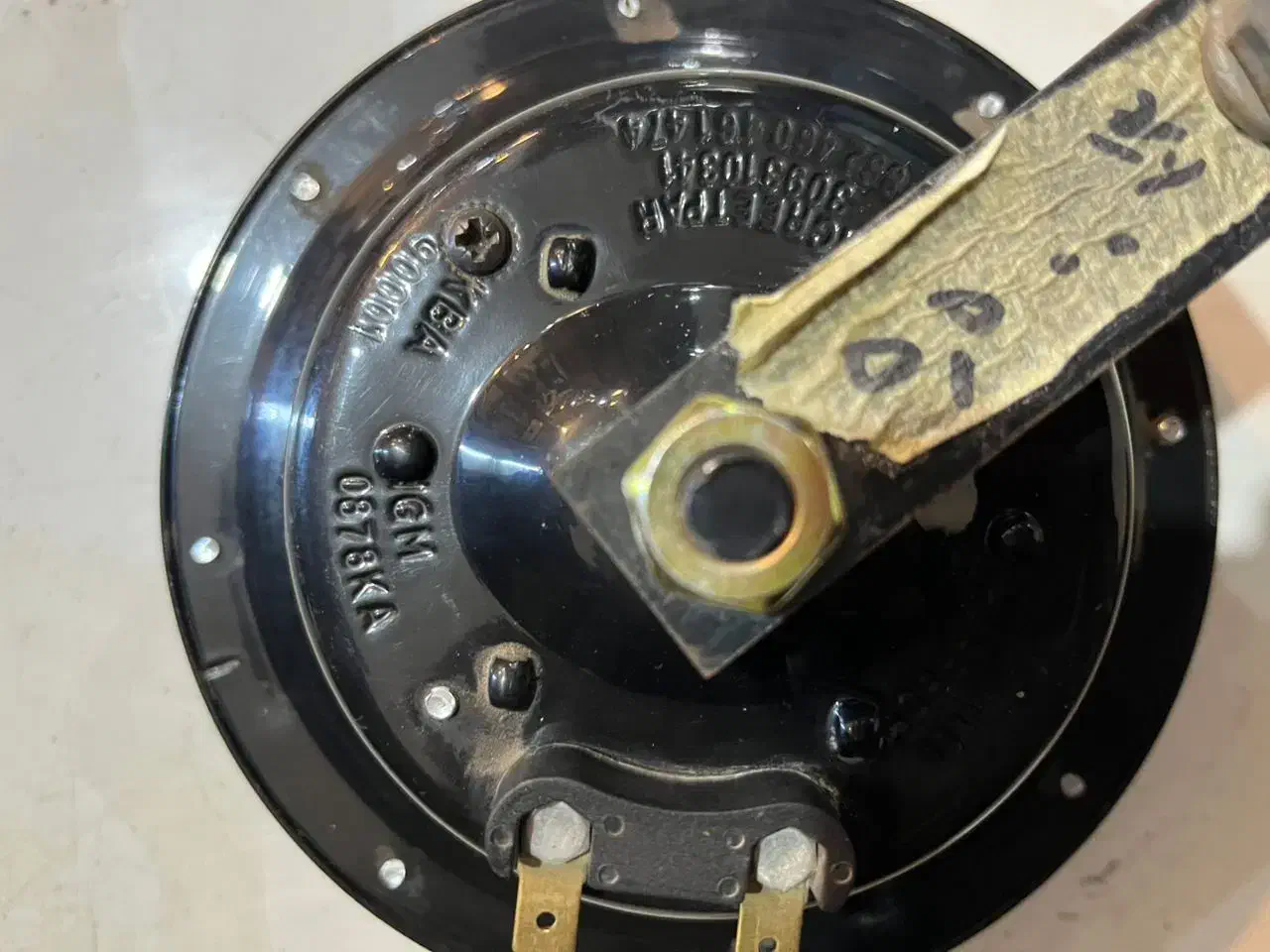 بوق 1011بزن با فنر جلو 206|قطعات یدکی و لوازم جانبی|شیراز, شهرک فرزانگان|دیوار